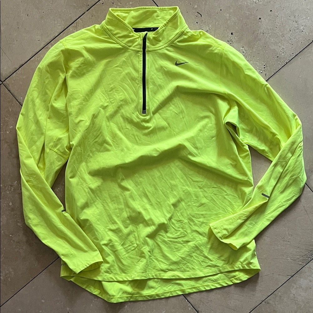 Nike Men's Bright Yellow Lightweight Jacket - Picture 1 of 2